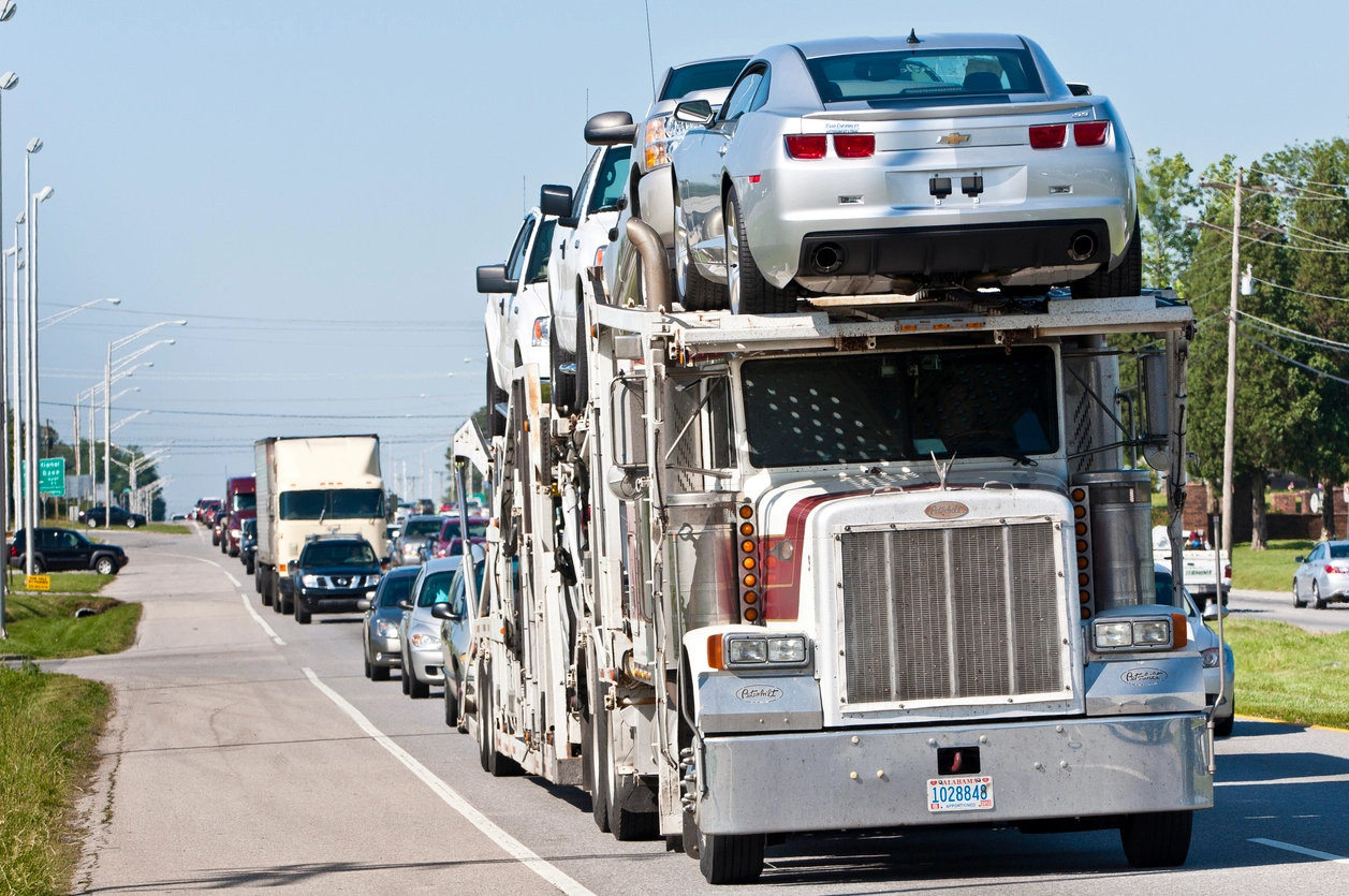 What are the benefits of car shipping?